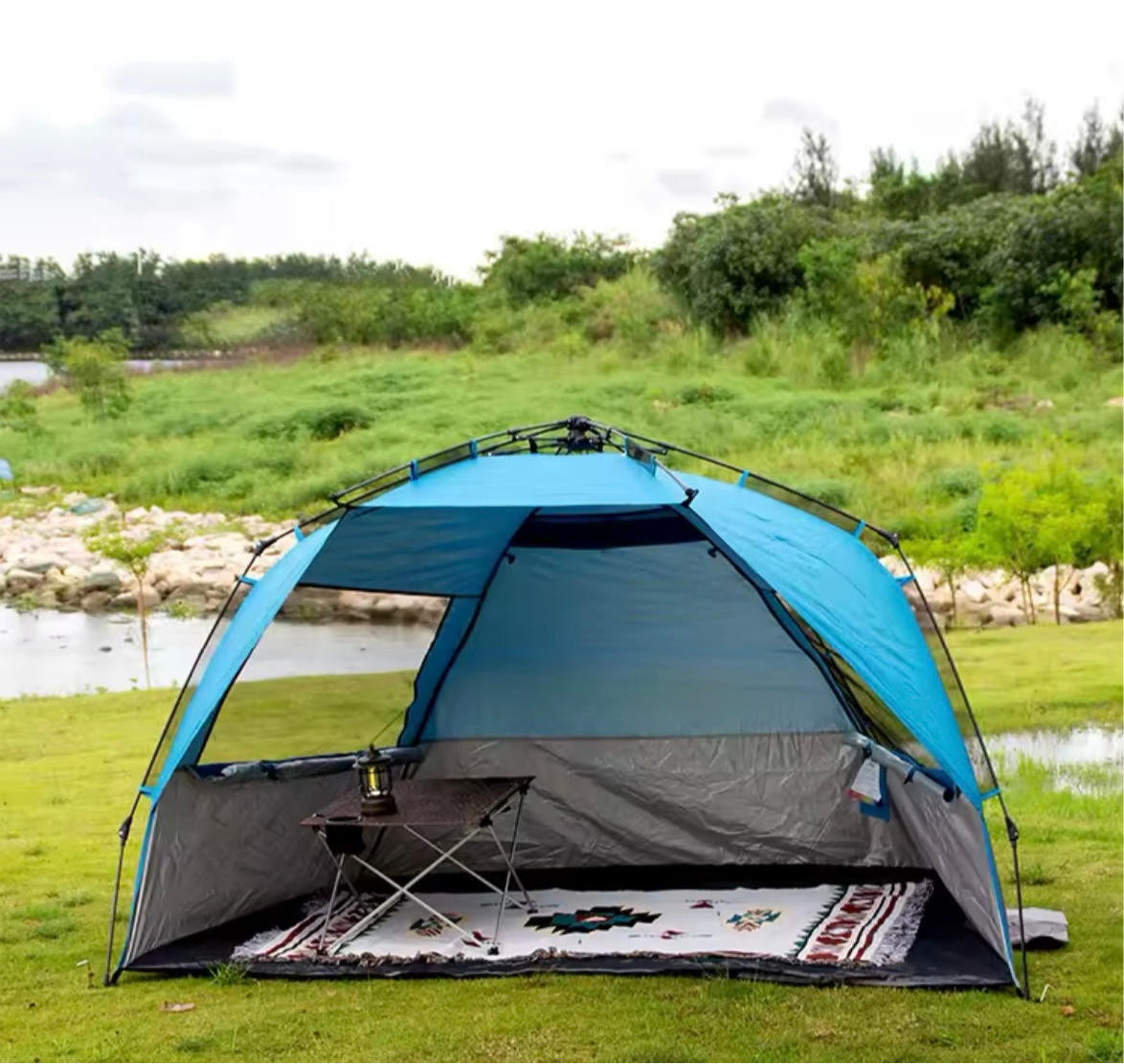Instant Pop-Up Tent